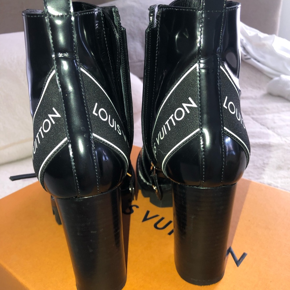 Louis Vuitton Women's Star Trail Ankle Boots - Picture 5 of 9